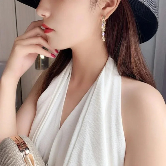 NEW 18K Gold Twisted Diamond Hoop Earrings - Picture 4 of 8